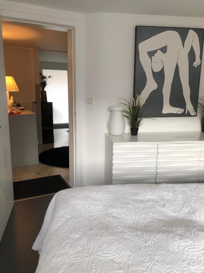 Guesthouse Poppies , Free Parking Oostende Bagian luar foto