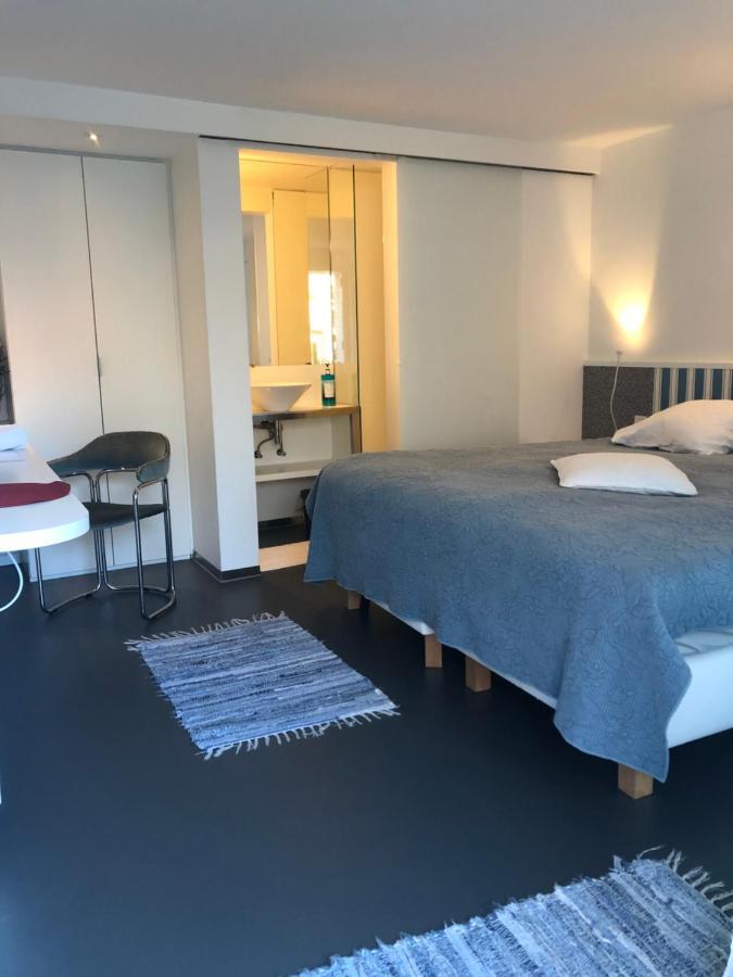 Guesthouse Poppies , Free Parking Oostende Bagian luar foto